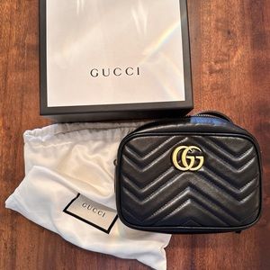 Gucci | GG MARMONT MINI SHOULDER BAG